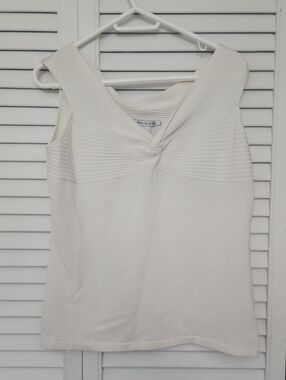 Peter Nygård Cream Ribbed Scoop Neck Top